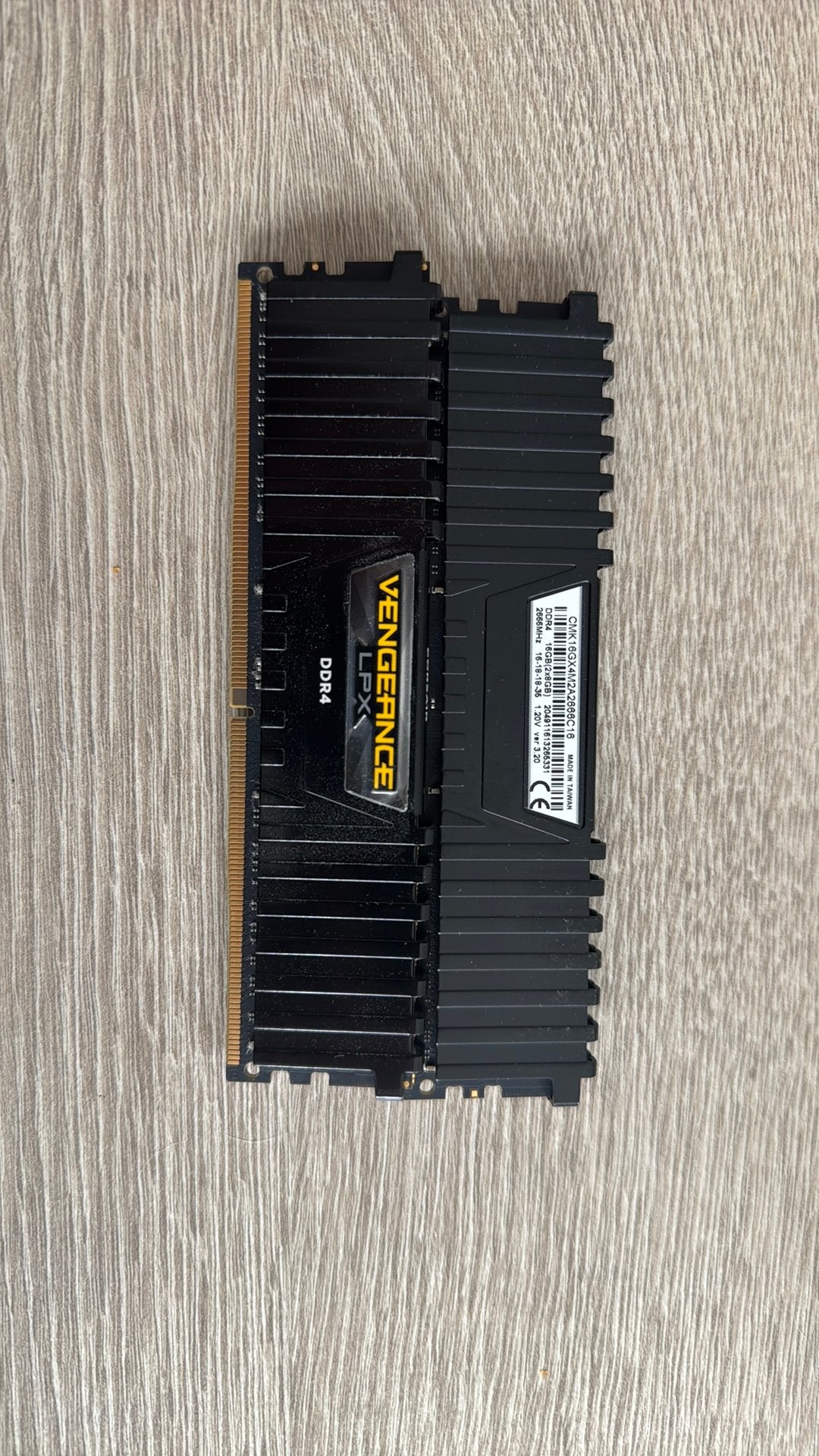 Kit 2x16GB DDR4, Ophalen, Zo goed als nieuw, DDR4