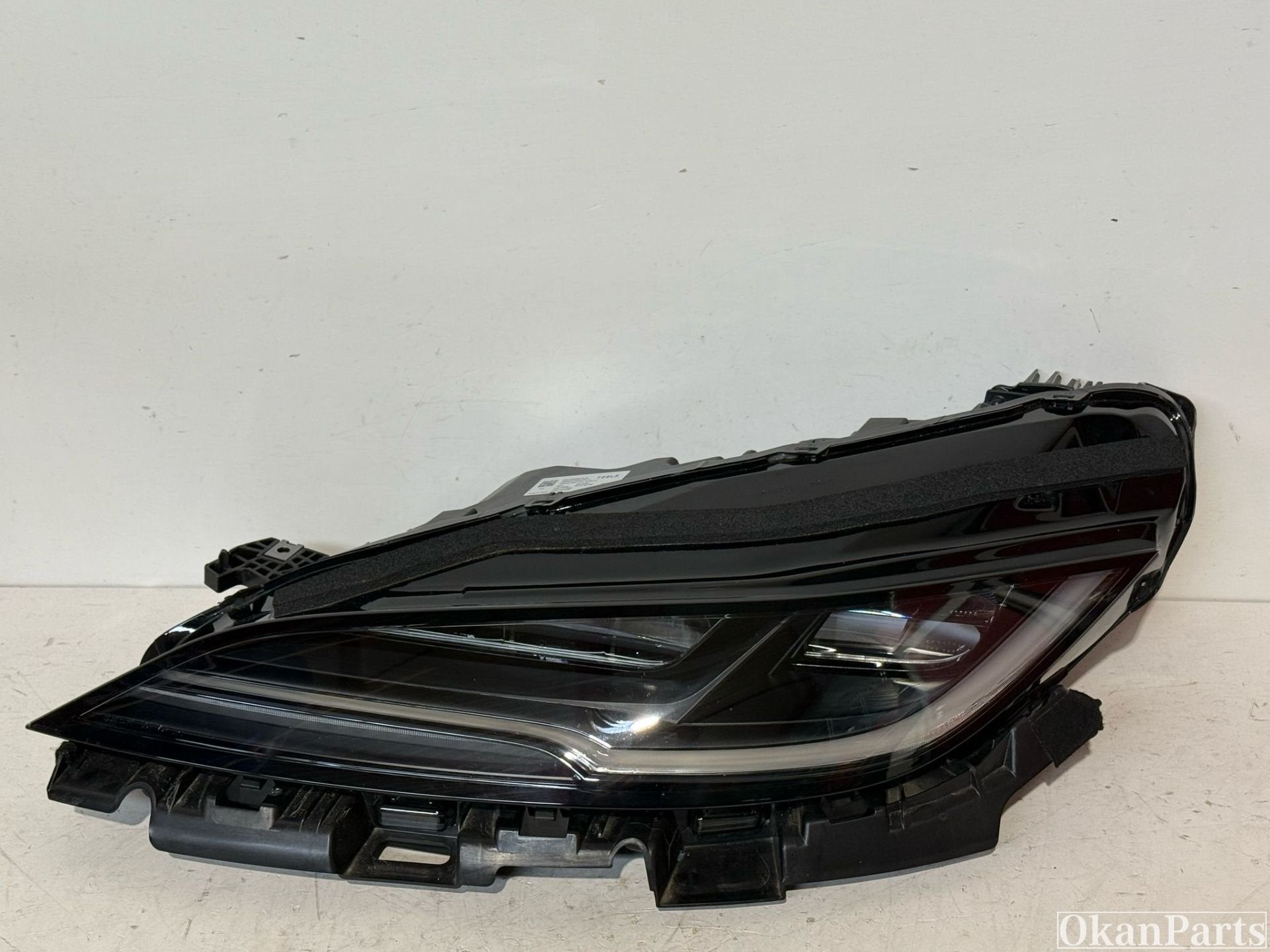Phare gauche LED pour Tesla Model 3 Highland 1760888-00-E, Utilisé
