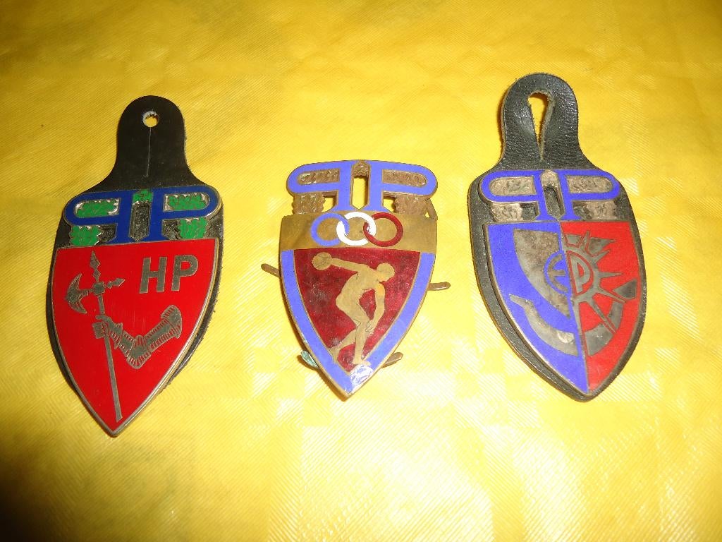 3 breloques police de paris, Collections, Objets militaires | Général, Enlèvement ou Envoi, Autres, Emblème ou Badge