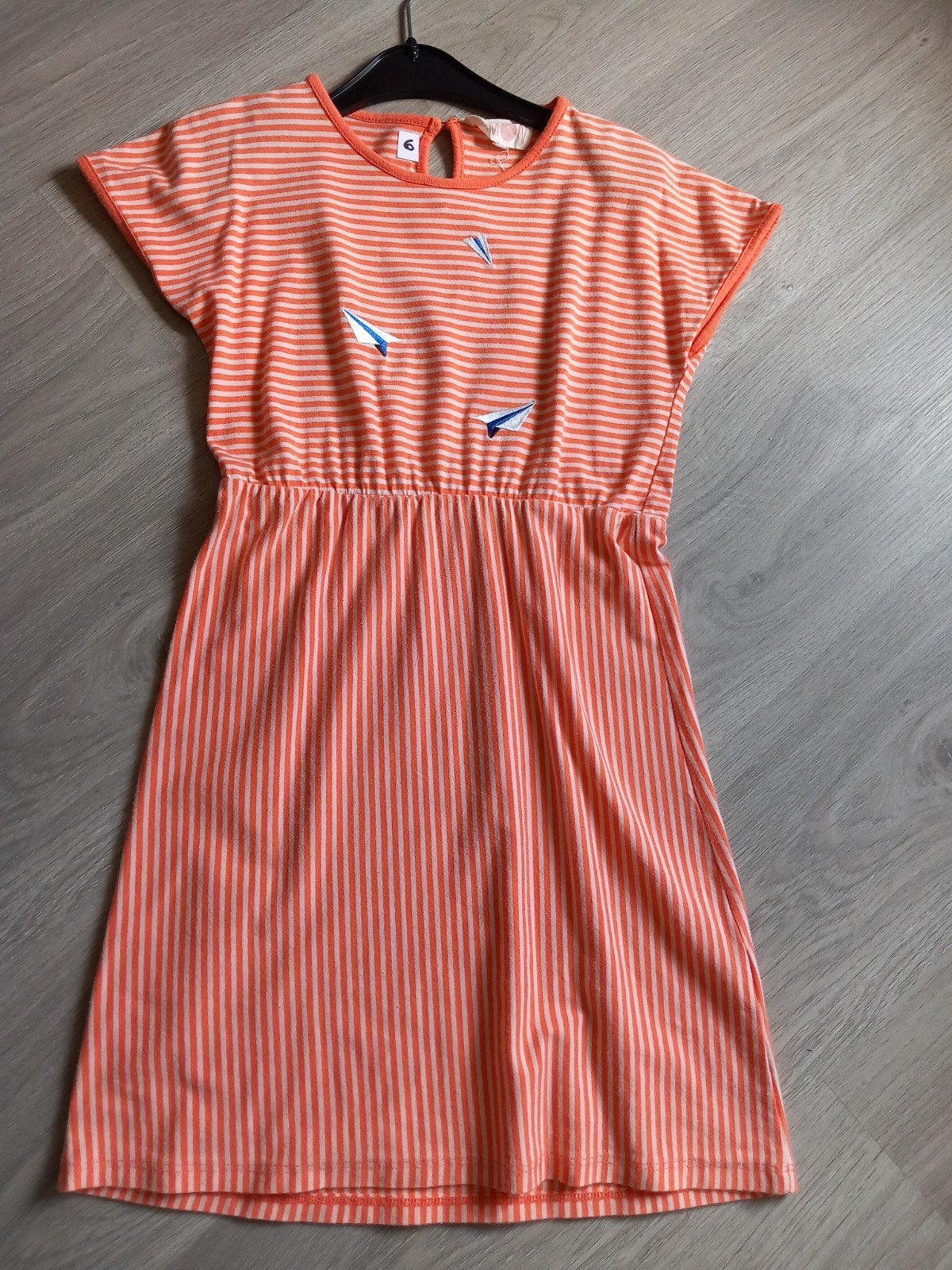 Oranje kleedje limon maat 140, Enfants & Bébés, Vêtements enfant | Taille 140, Robe ou Jupe, Comme neuf, Enlèvement, Limon