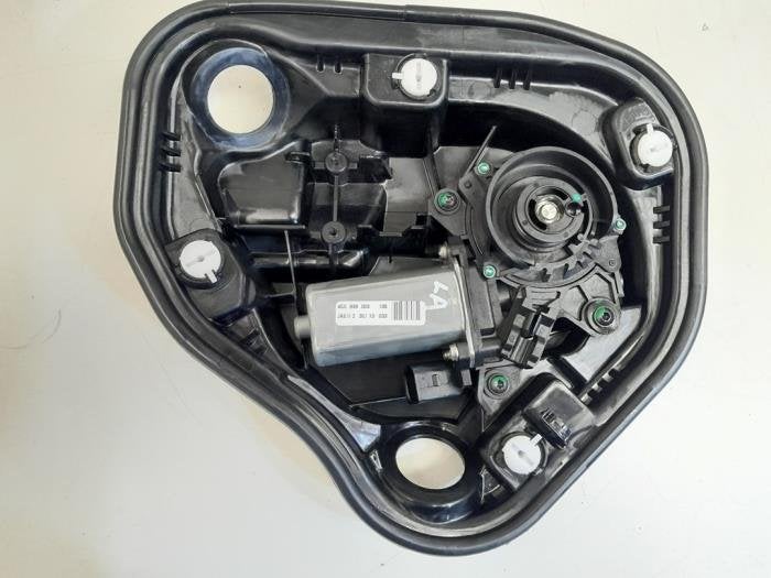Moteur fermeture auxiliaire portière arrière gauche d'un A, -, 3 mois de garantie, Audi, Utilisé