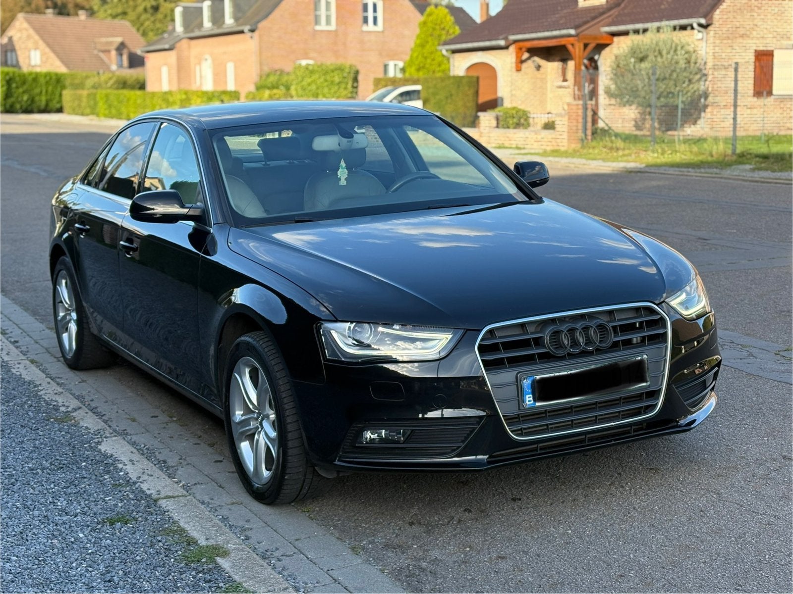 AUDI A4 90000KM, Cuir, Achat, Entreprise, Boîte manuelle
