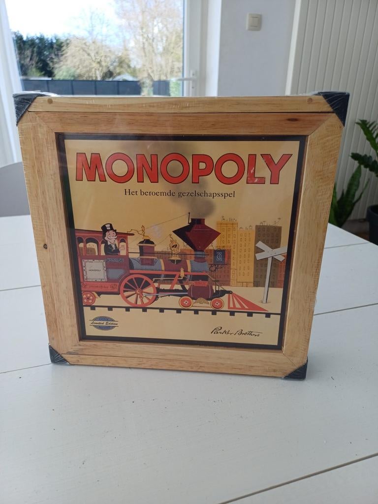 Boîte en bois New Monopoly, Enlèvement ou Envoi