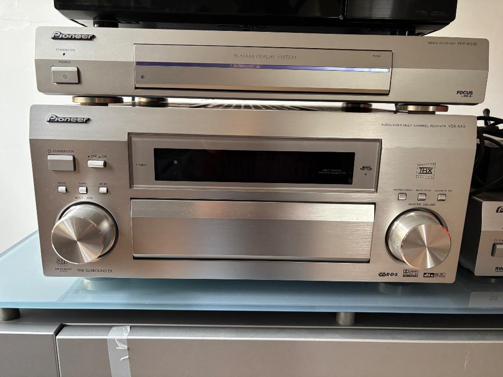 Pioneer radio/dvd, Enlèvement, Comme neuf
