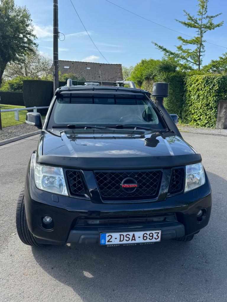 NISSAN NAVARA D40 3L V6, Auto's, Nissan, Particulier, Navara double cab, 4x4, ABS, Achteruitrijcamera, Airbags, Airconditioning