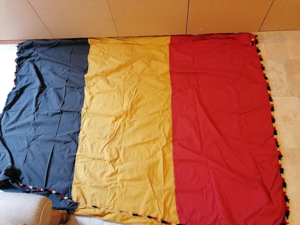 oude Belgische vlag 150x200cm, zonder reclame, Ophalen of Verzenden, Gebruikt
