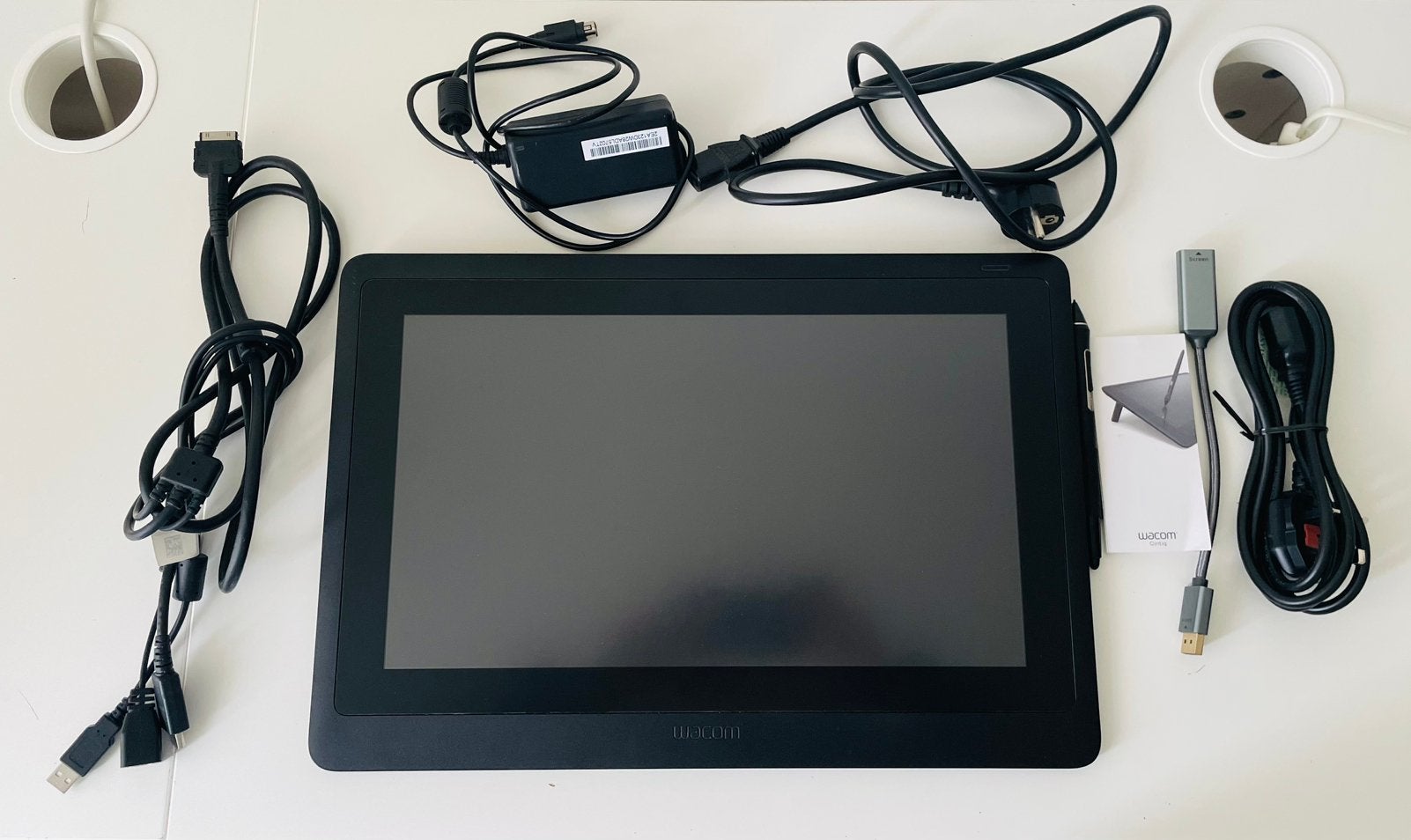 Tablette graphique Wacom Cintiqcreative pen, Informatique & Logiciels, Tablettes graphiques, Enlèvement, Multi-touch, Comme neuf