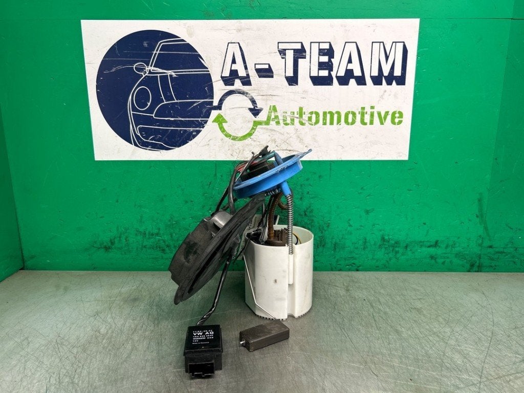 BRANDSTOFPOMP Skoda Octavia Combi (1Z5) (|1K0906093F|), Gebruikt, Info@skoda-auto.de, Skoda, Max-Planck-Straße  3-5
64331  Weiterstadt, DE