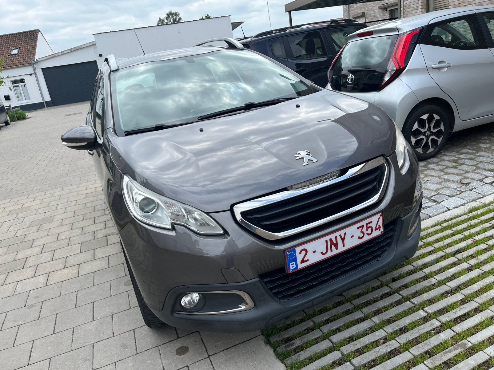 Peugeot 2008, Autos, Argent ou Gris, Achat, Euro 6, Noir