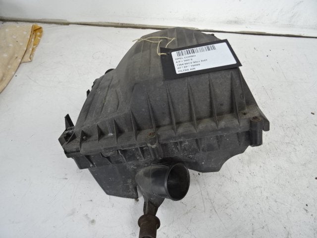 FILTRE À AIR Opel Combo Tour (Corsa C) (01-2001/03-2012), Utilisé, Opel