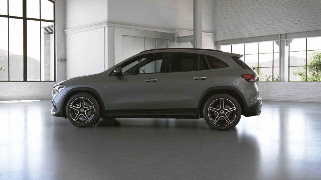 Mercedes-Benz GLA-klasse 180 AMG Line | Verwarmde Zetels | S, Stof, Gebruikt, 4 cilinders, 136 pk