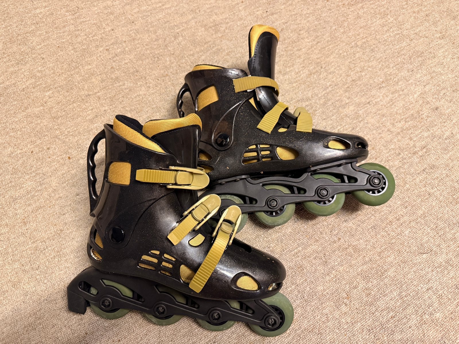 Inline Skates, Sport en Fitness, Ophalen, Zo goed als nieuw, Inline skates 4 wielen, Dames