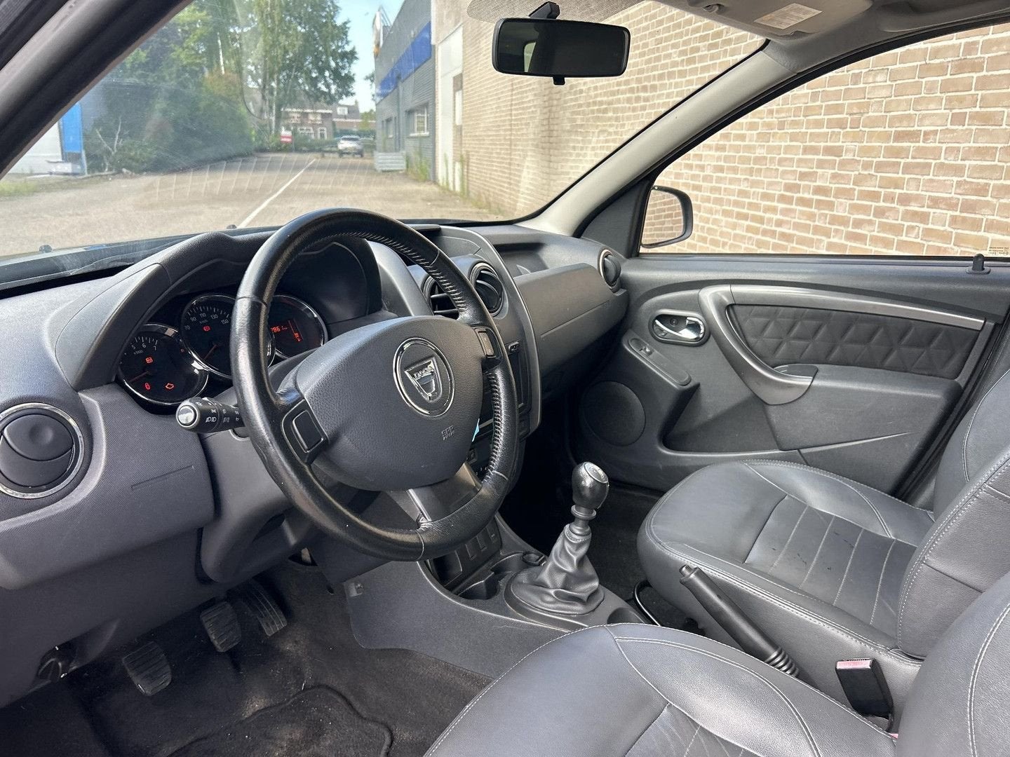 Dacia Duster 1.2 TCe 4x2 Prestige | Leder | Airco | Cruise |, Autos, Dacia, Achat, Entreprise, Duster, Boîte manuelle