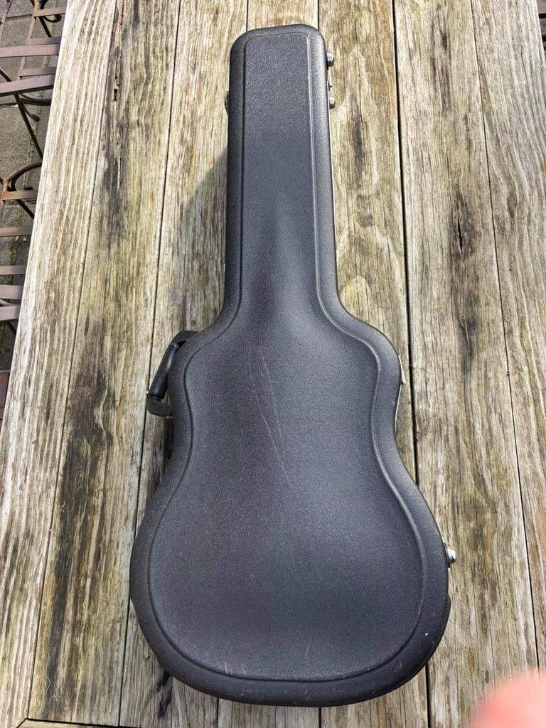 SKB case for Martin LX, Enlèvement, Comme neuf