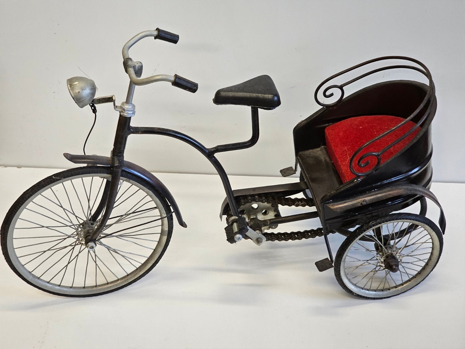 décoration de vélo pousse-pousse vintage en métal avec une t, Enlèvement ou Envoi