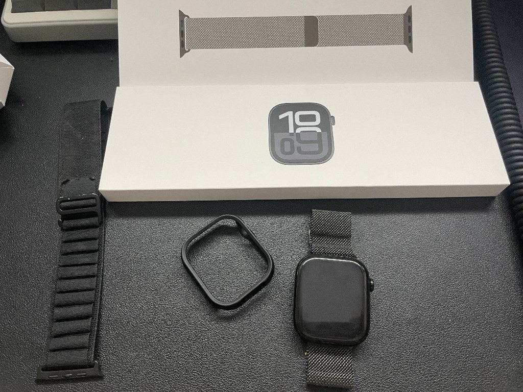 Apple Watch série 10 (GPS 46 mm), Enlèvement, GPS, Comme neuf, IOS