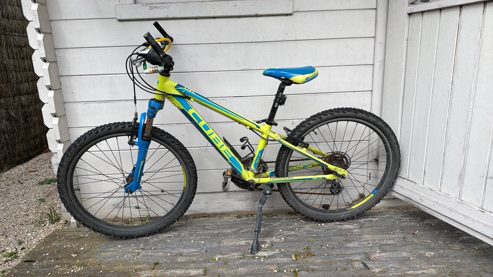 Kinder mountainbike 6 tem 10 jaar, Fietsen en Brommers, Fietsen | Kinderfietsjes, Ophalen, Gebruikt, Velgrem, Cube