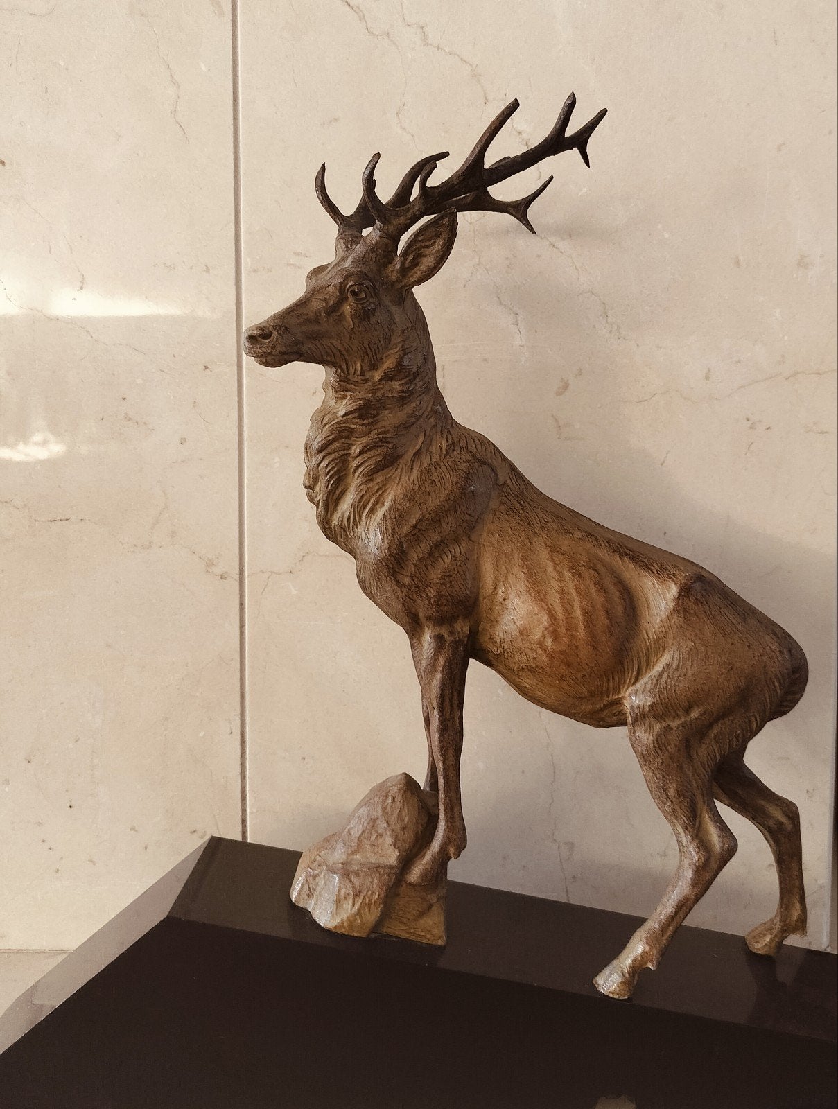 Decoratief beeld van edelhert – 40 cm – uitstekende staat, Antiek en Kunst, Antiek | Woonaccessoires, Ophalen of Verzenden