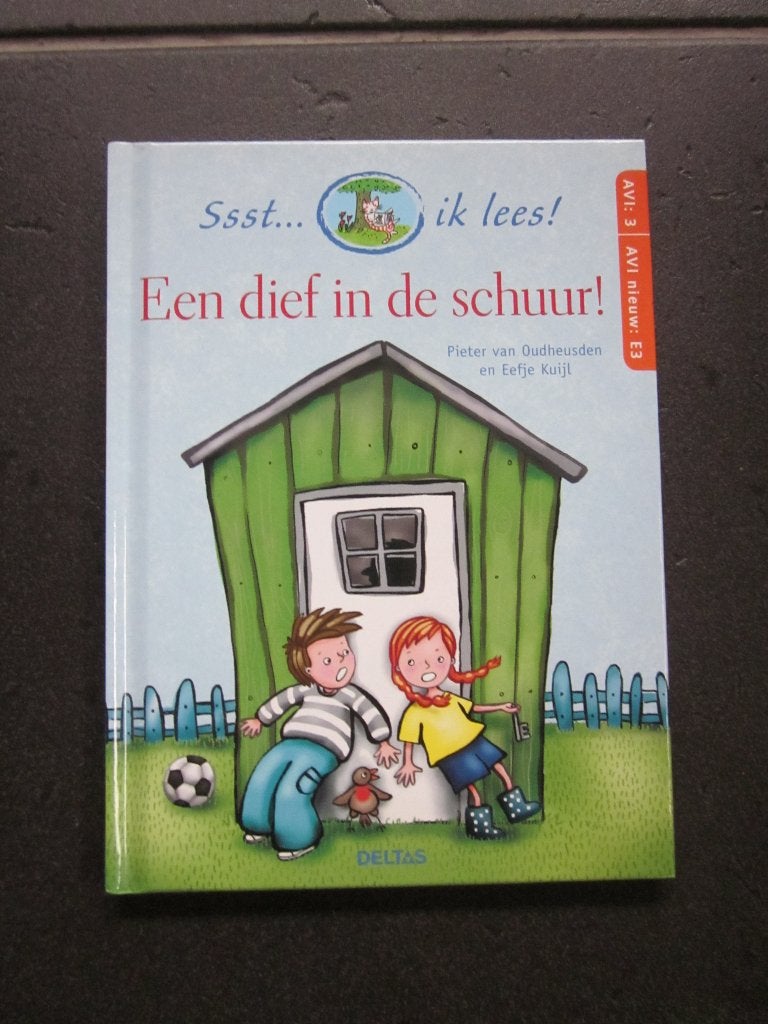 boek Een dief in de schuur - ssst...ik lees! AVI 3 - AVI E3, Ophalen of Verzenden, Zo goed als nieuw, Non-fictie