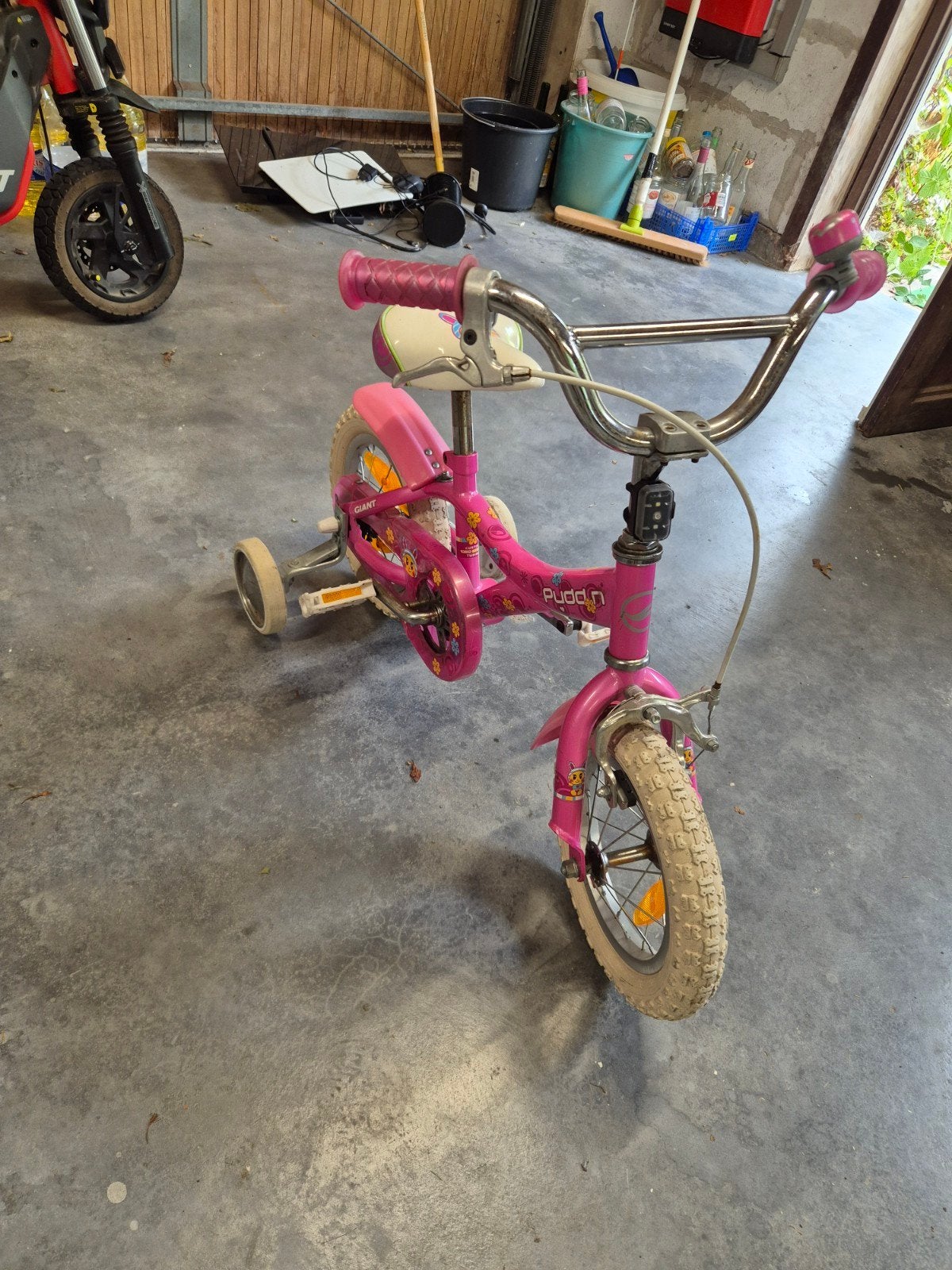 kleine fiets 12inch, Fietsen en Brommers, Ophalen, Terugtraprem, Gebruikt, Verstelbare zitting