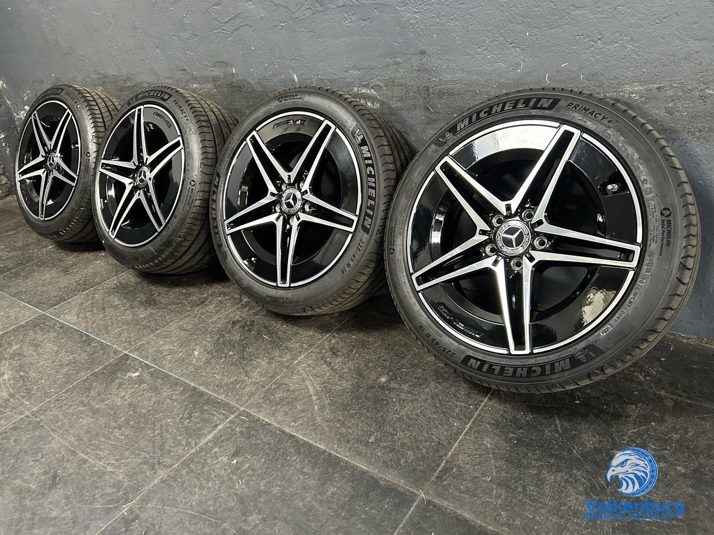 7mm! Originele Mercedes AMG C300E Hybrid W206 18 inch breeds, Autos : Pièces & Accessoires, Pneus & Jantes, Pneus et Jantes, Pneus été