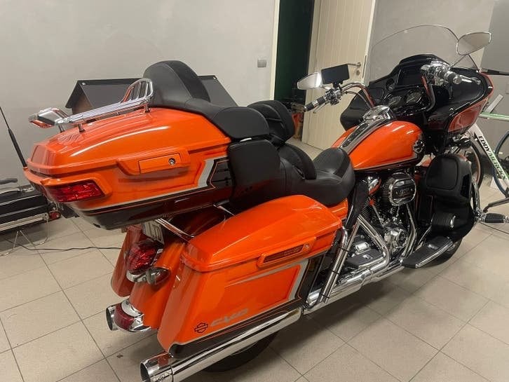 Roadglide CVO, Motoren, 2 cilinders, Occasion, Motorrijbewijs A, 1900 cc
