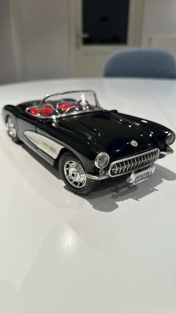 CORVETTE C1 1/18 Made in Italy, Hobby & Loisirs créatifs, Voitures miniatures | 1:18, Enlèvement ou Envoi, Utilisé, Voiture, Burago