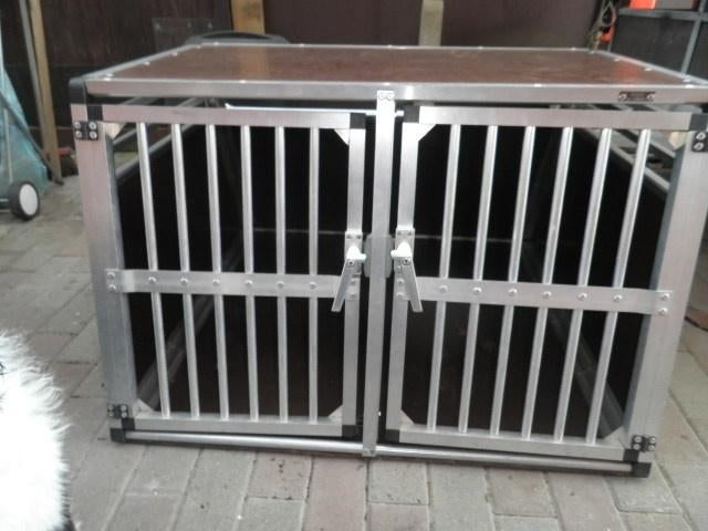 Hondenkooi Auto  2Honden Alles goed lezen Aub, Comme neuf, Enlèvement, Niche à chien, 75 à 110 cm