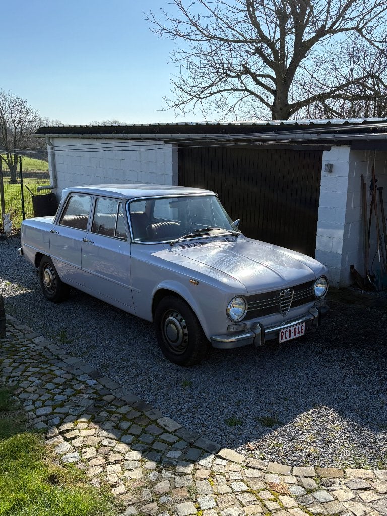 Alfa Roméo Giulia, Autos, Achat, 1300 cm³, Particulier, 4 cylindres