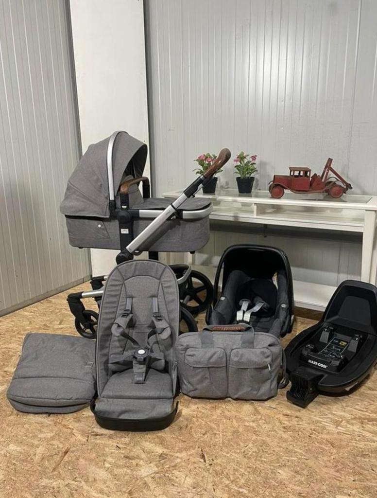 Joolz Day + Radiant Grey compacte 4-en-1, Enfants & Bébés, Buggys, Enlèvement ou Envoi, Babygeluk, Comme neuf, W