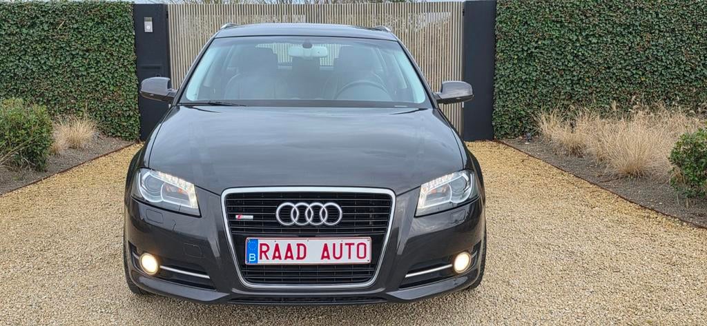 Audi A3 1.6 TDI _ 77kw _ xenon _ cuire _ GPS _ parfait état, Cuir, Euro 5, Achat, Entreprise