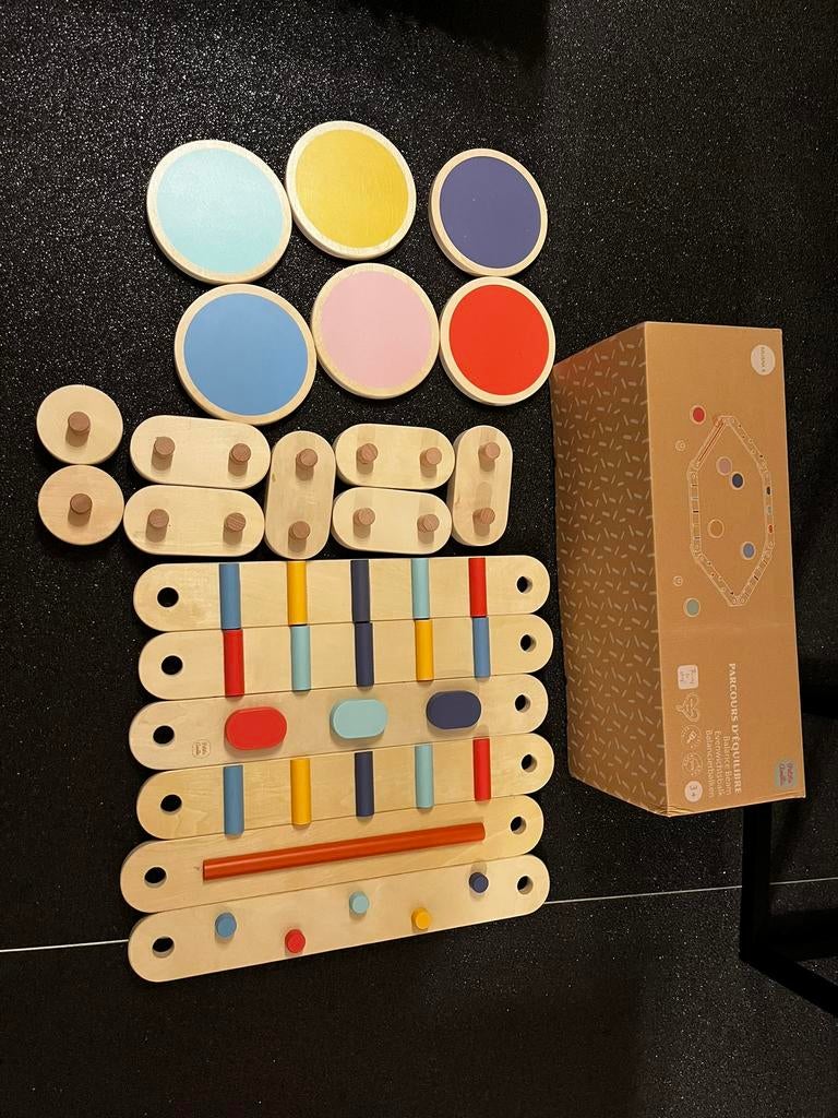Houten balanceerstenen en evenwichtsbalk Petite Amélie, Kinderen en Baby's, Ophalen, Zo goed als nieuw