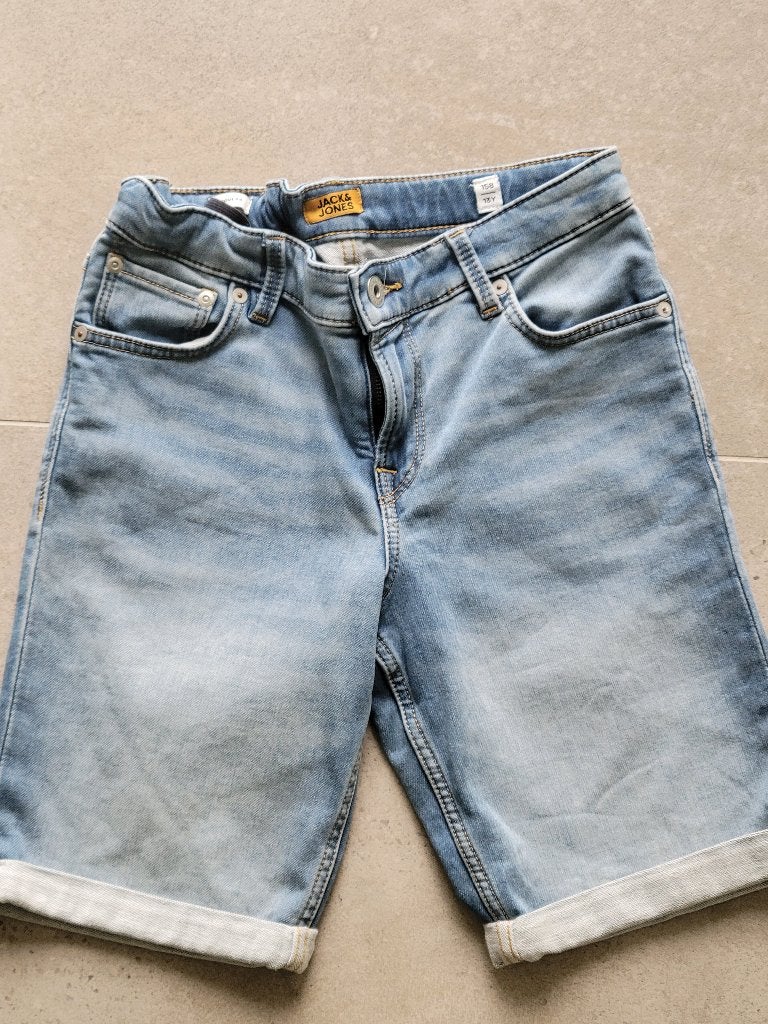 Jeans short Jack & Jones maat 158 of 13 jaar, Kinderen en Baby's, Broek, Ophalen of Verzenden, Zo goed als nieuw, Jongen