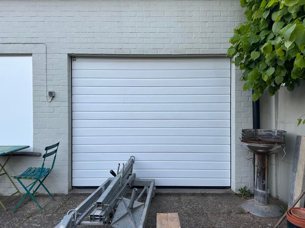 Hörmann sectionaalpoort 238 x 199 cm – wit + Seip TM60 motor, Tuin en Terras, Tuinpoorten, Zo goed als nieuw, Ophalen