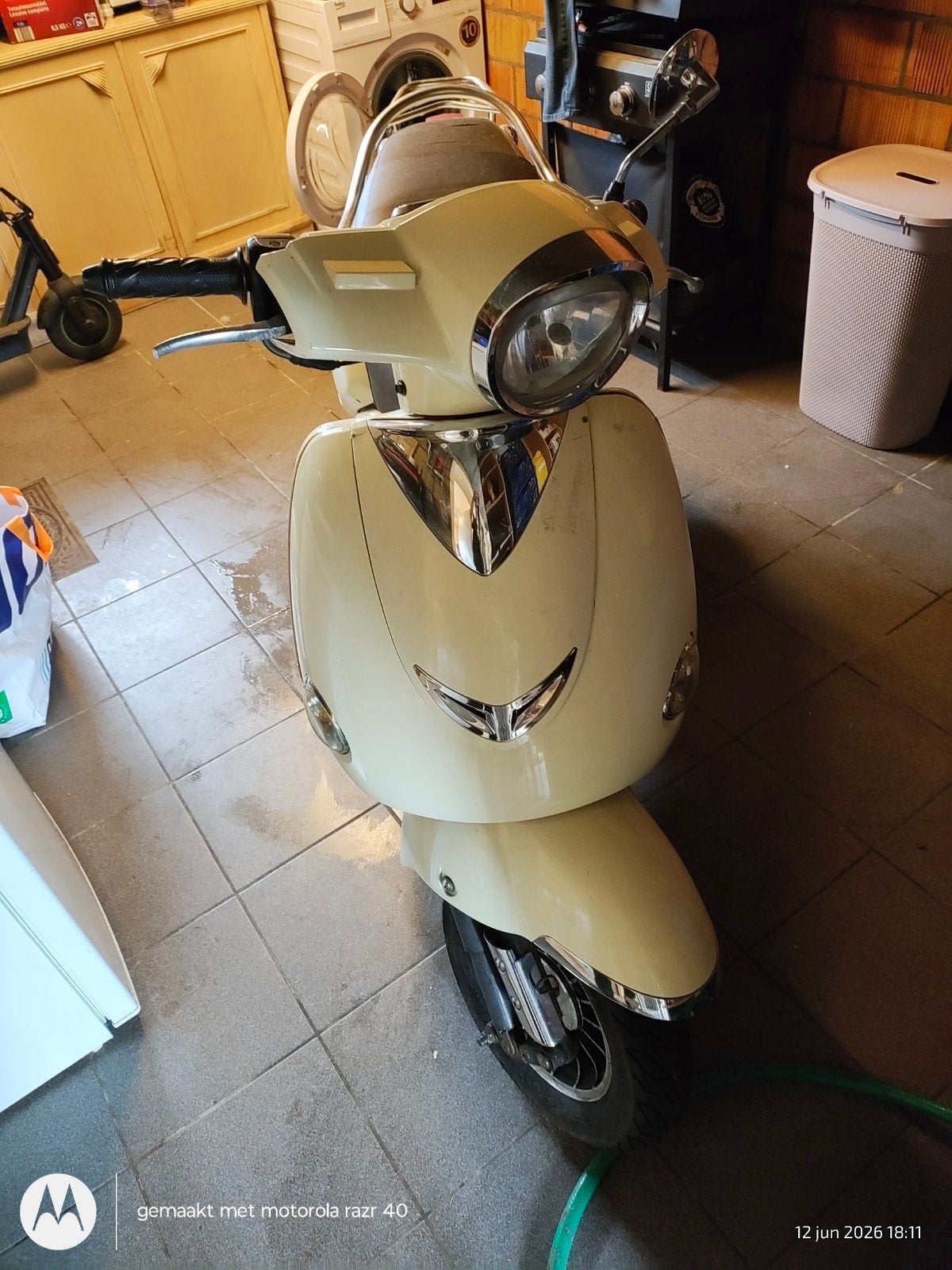 Scooter te koop, Ophalen