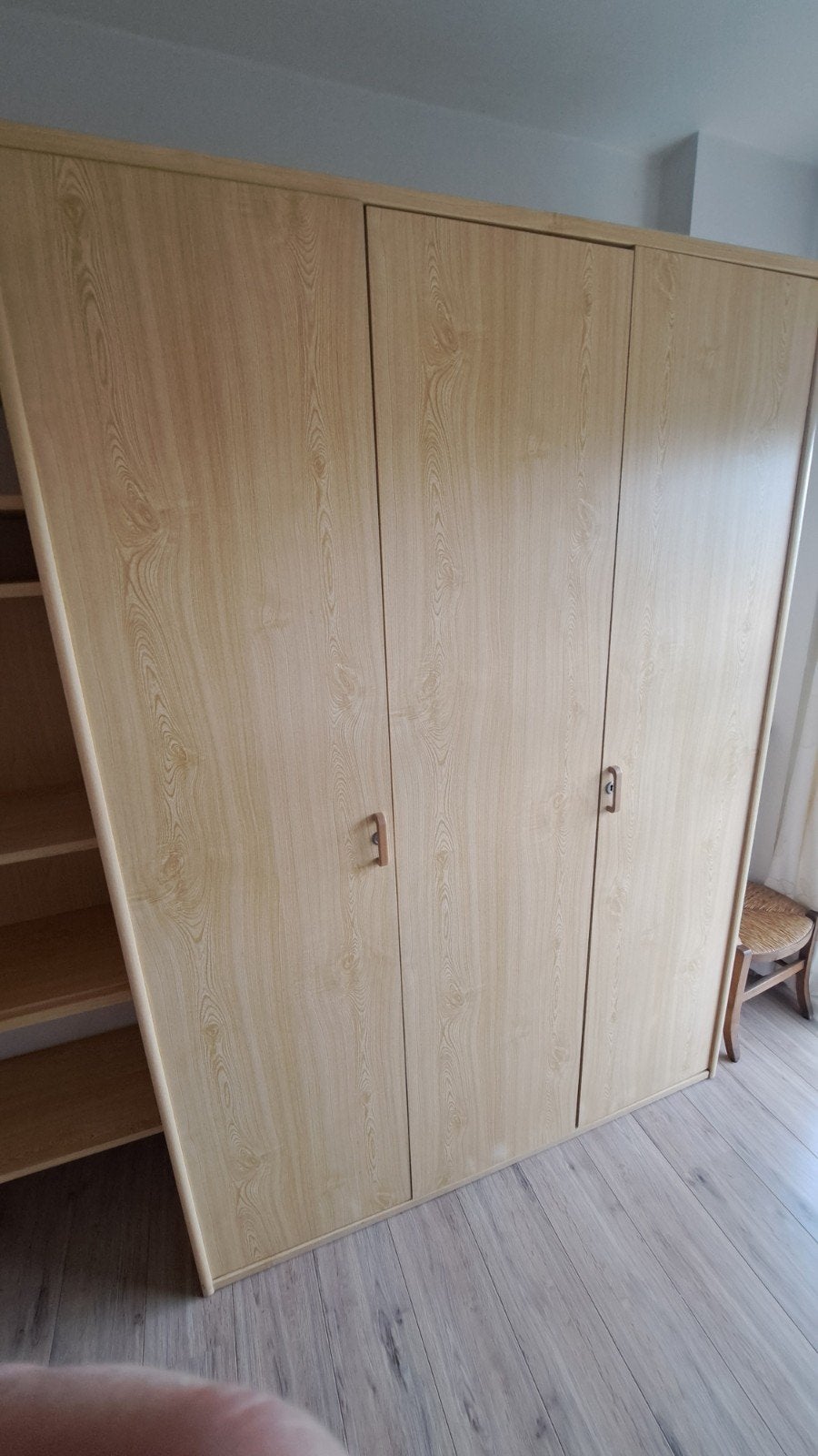 Wandmeubel Müsterring, Enlèvement