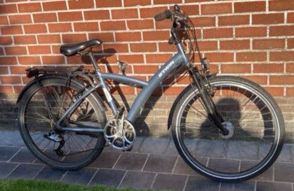 Btwin jongensfiets 26 inch, Fietsen en Brommers, Gebruikt, Velgrem, Versnellingen, Btwin Decathlon