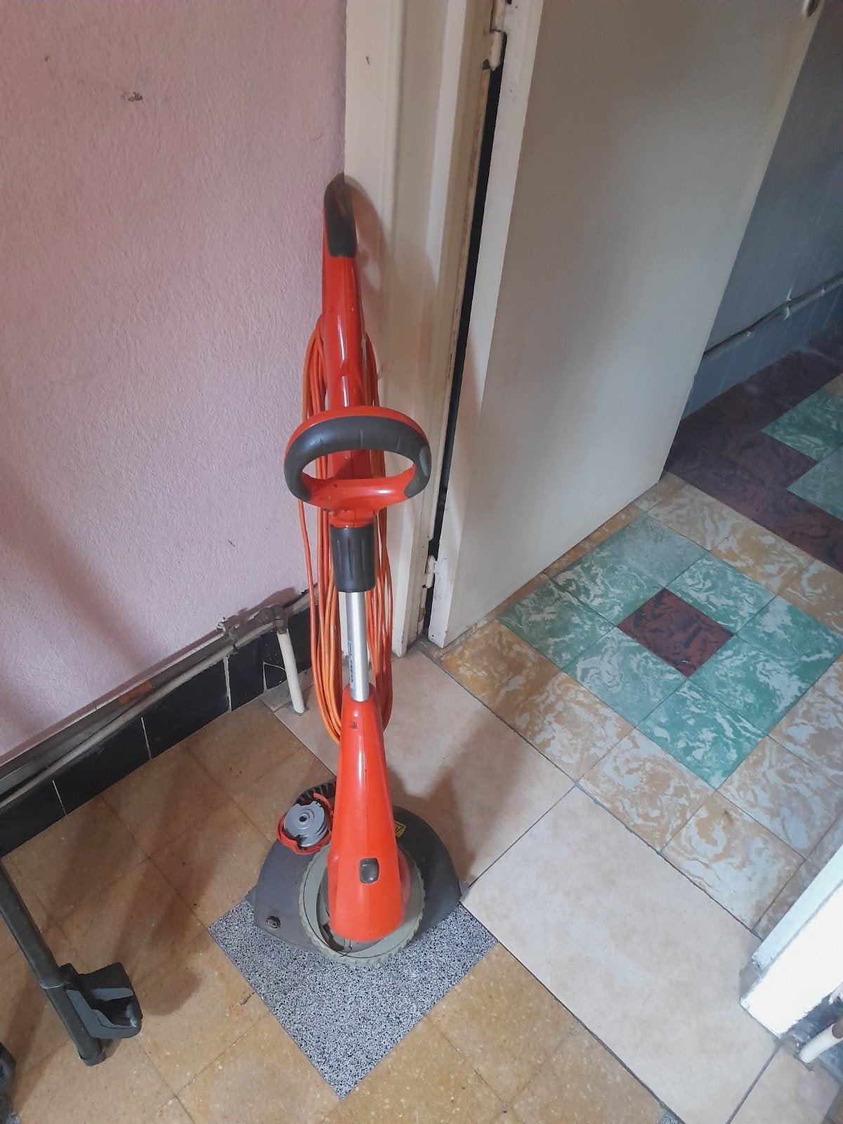 een kant maaier, Tuin en Terras, Grastrimmers, Ophalen
