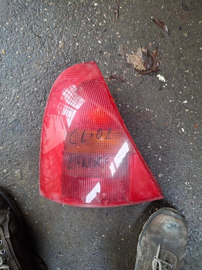 Achterlicht links renault clio 2, Ophalen, Gebruikt, Renault