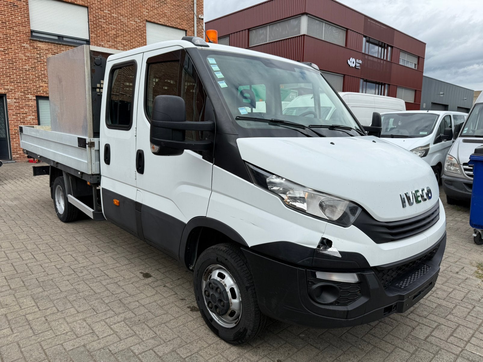 Iveco daily 35C140 2.3hpi 140pk openlaadbak, Achat, Euro 6, Entreprise, Iveco