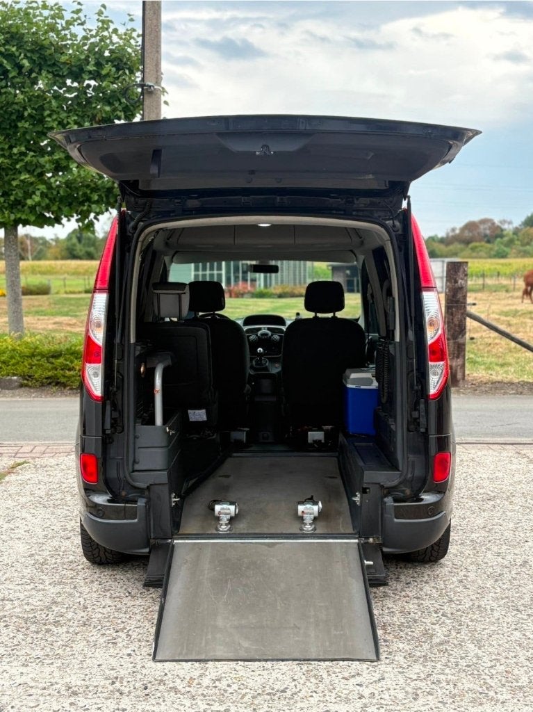 ♿️️Renault Kangoo 1.5DCI Rolstoel Invalide Mindervalide TPMR, Auto's, Euro 5, Monovolume, Parkeersensor, Bedrijf