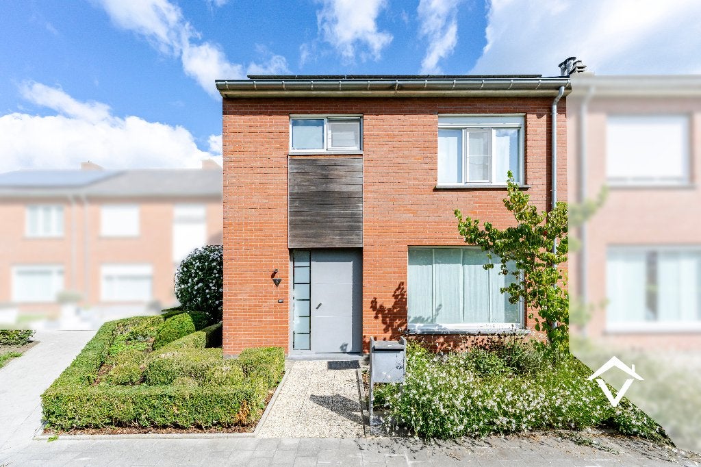 Instapklare halfopen bebouwing, 3 slpkmr, garage terras tuin, Immo, Roeselare, Tot 200 m², 3 kamers, Hoekwoning