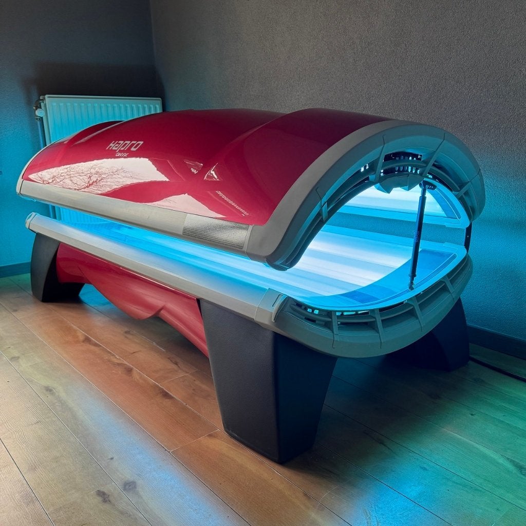 Hapro Onyx 26/1 Rood Zonnebank + 1 jaar Garantie, Ophalen of Verzenden, Zo goed als nieuw, Zonnebank dubbelzijdig, 15 lampen of meer