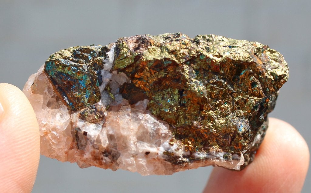 CHALCOPYRITE - BORNIET - CALCITE de BELGIQUE, Enlèvement ou Envoi, Minéral