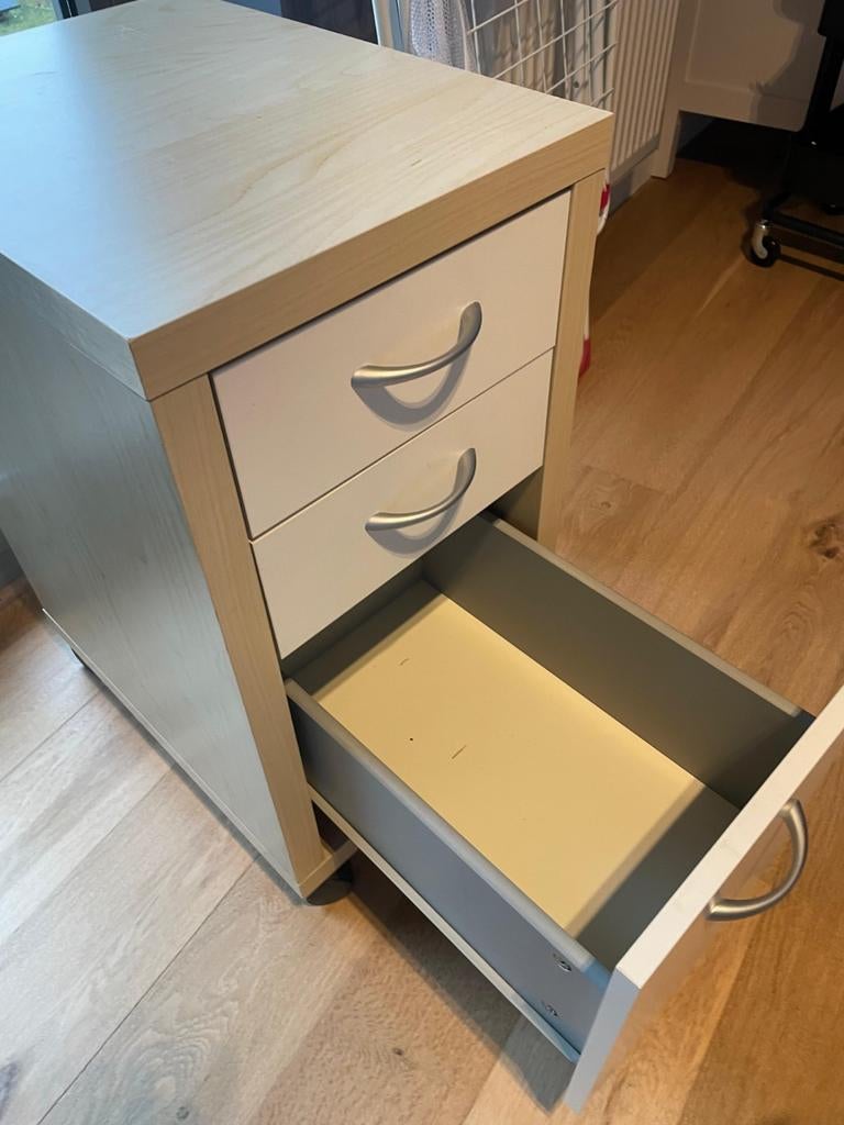 Ladekast bureau, Huis en Inrichting, Kasten | Roldeurkasten en Archiefkasten, Ophalen, Zo goed als nieuw