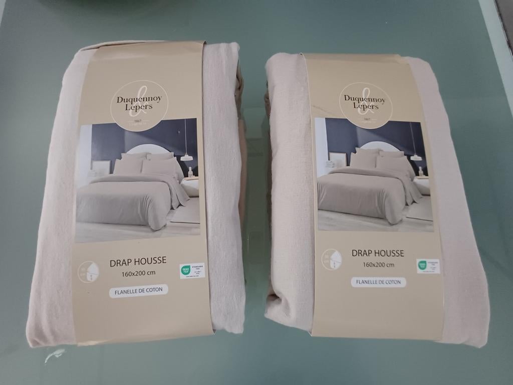 Draps housse en flanelle, beige neufs emballés Duquennoy&Lep, Maison & Meubles, Enlèvement ou Envoi