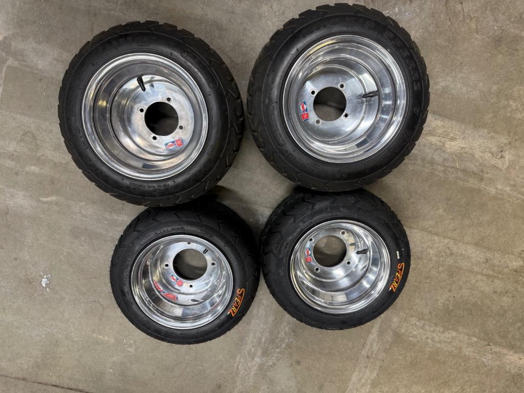Roues Route quad xxl Ltr Ltz ktm, Motos, Enlèvement, Utilisé