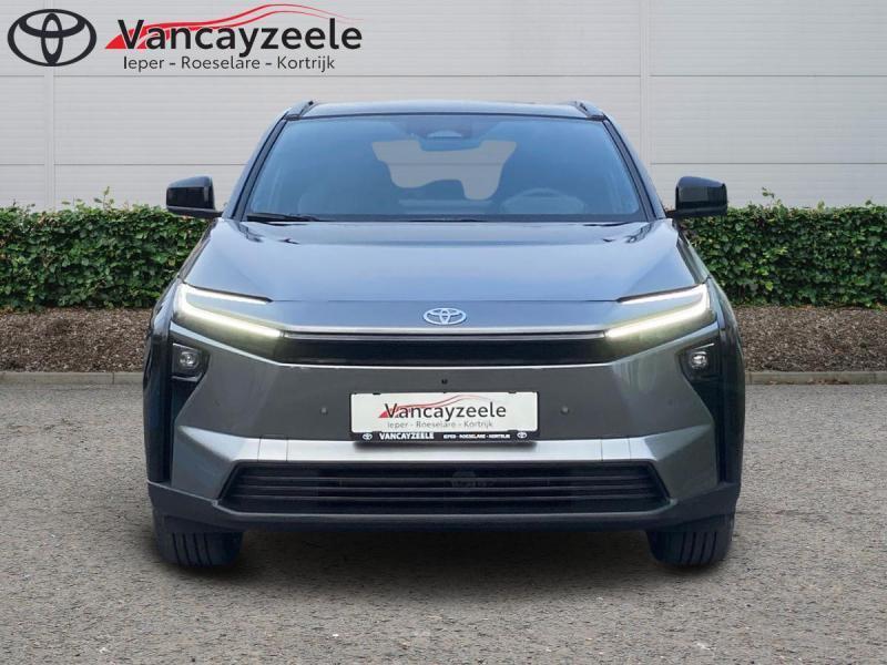 Toyota bZ4X Style+360cam+gps+sens V+A, Auto's, Toyota, Automaat, Zwart, Overige kleuren, Elektrisch