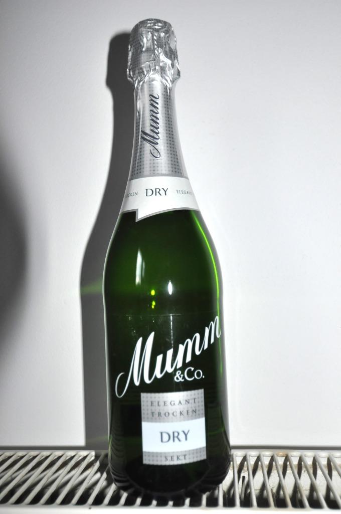 Mumm & Co Elegant Sekt Dry vin efferfescent 2018, Collections, Vins, Enlèvement, Neuf, Autres régions, Vin blanc