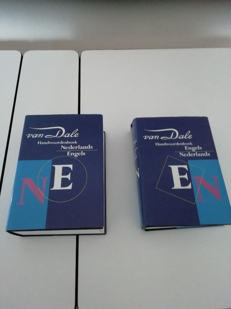 vertaalwoordenboek Van Dale, Ophalen, Van Dale, Zo goed als nieuw, Van Dale